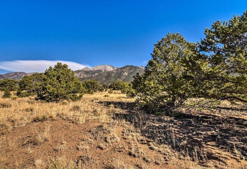Cozy Remote Retreat • Mountain Views • Stargazing