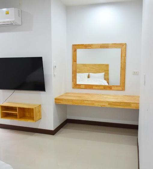 C9 Hotel   โรงแรมซีไนน์