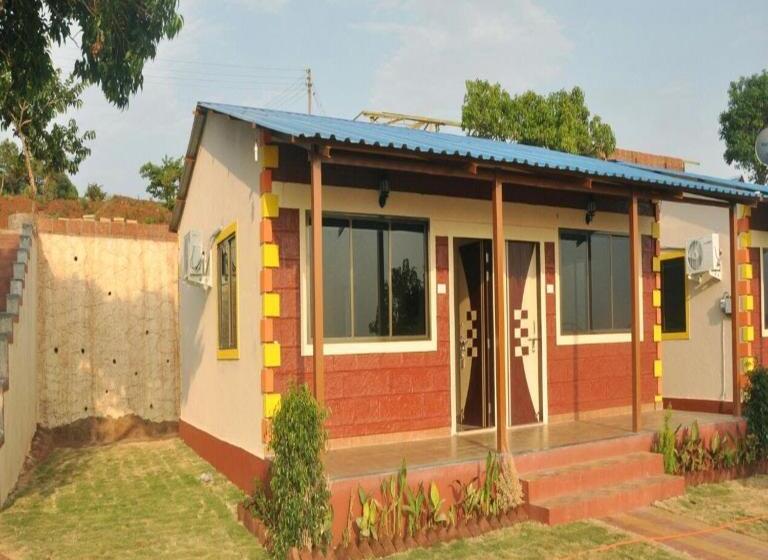 Отель Heavens Edge Resort