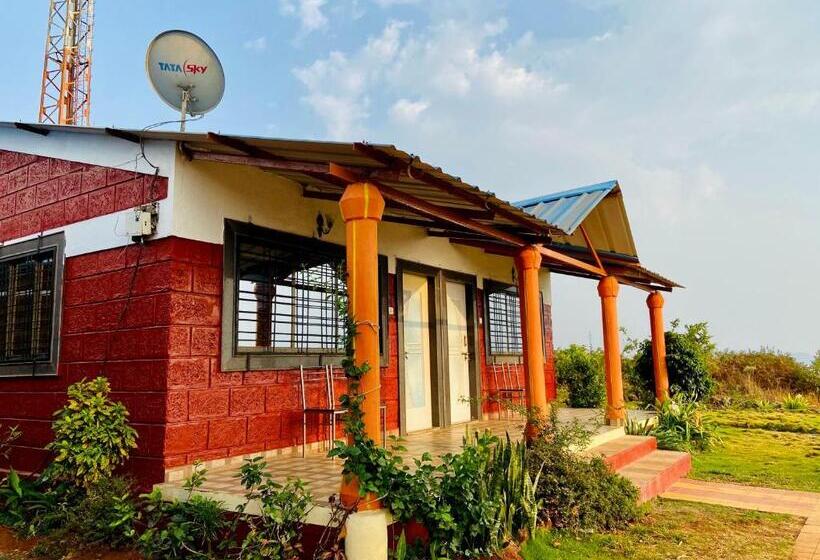 Отель Heavens Edge Resort