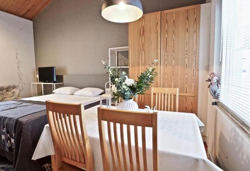 Levi Keskusta, Kätkä Kaksi