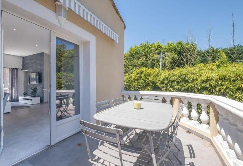 Villa 330m Heated Swimming Pool And Jacuzzi