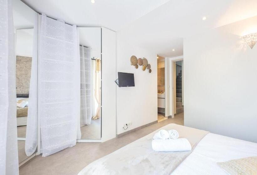 Villa 330m Heated Swimming Pool And Jacuzzi