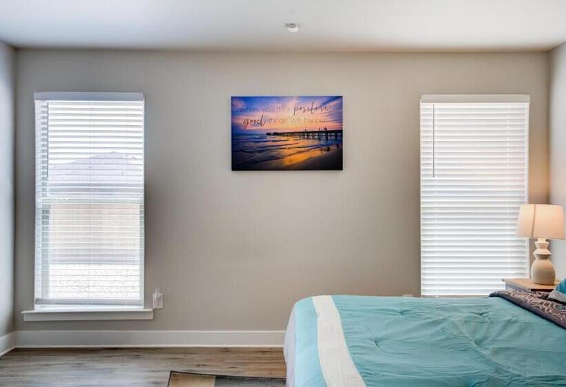 Milano Lodge   Cozy Retreat