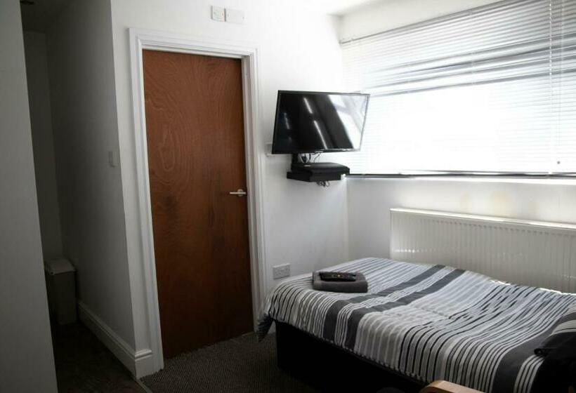 بنسيون Bursar Street 21