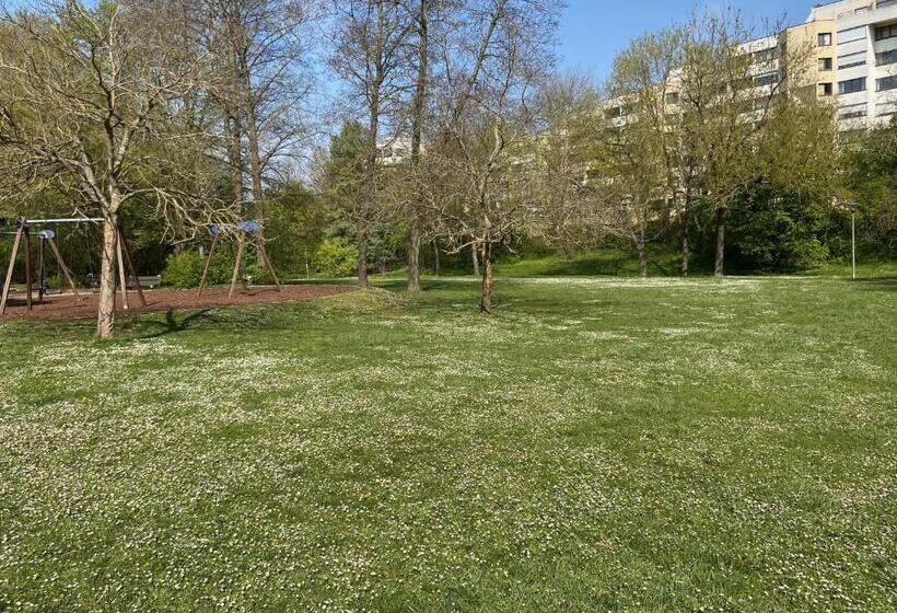 膳宿费 Chambre Calme    Proche Paris Et Tgv