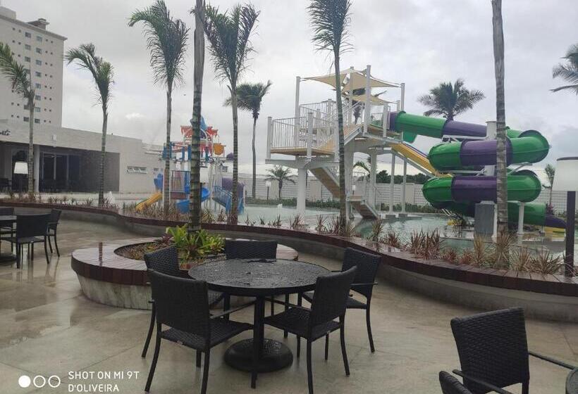 Salinas Exclusive Resort