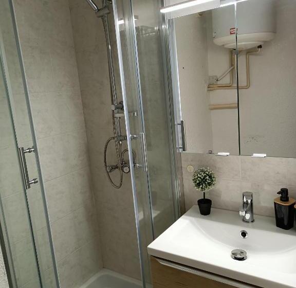 St Pierre La Mer,appartement T2 En Residence Calme