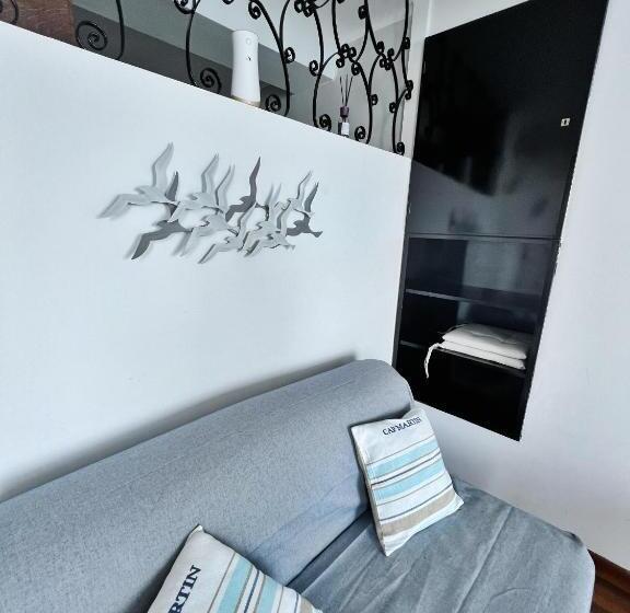 Un Terrazzino Sul Lungomare