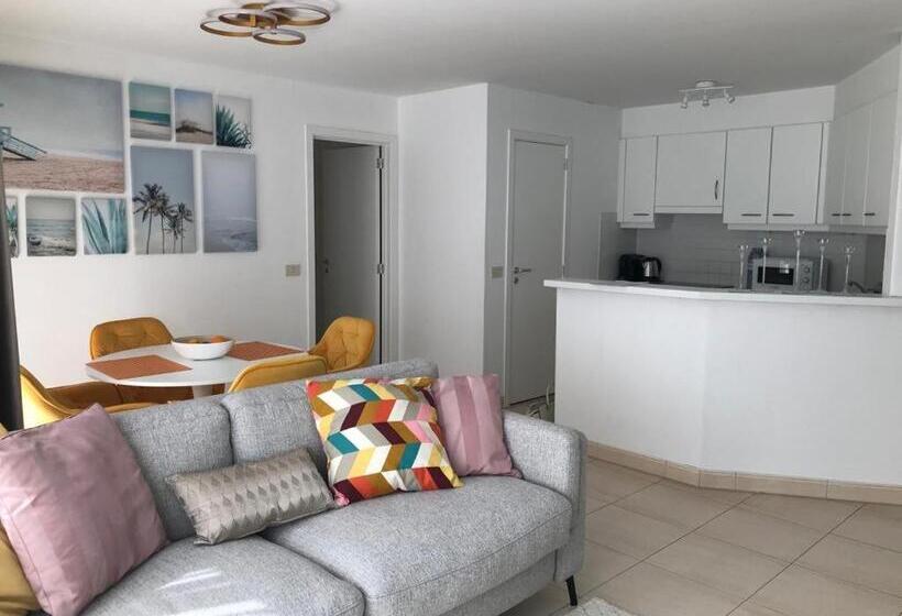 Urbanstay Suites   Beachfront Apartment In Knokke