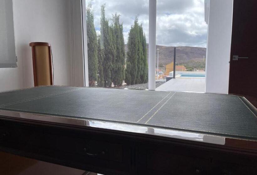 Villa Neila, Fuerteventura