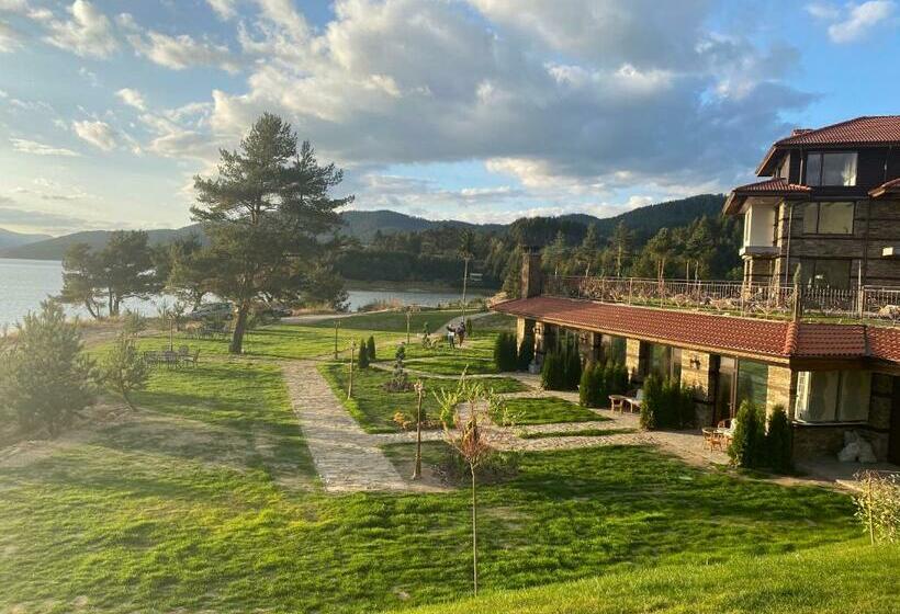 къщи за гости комплекс оазис