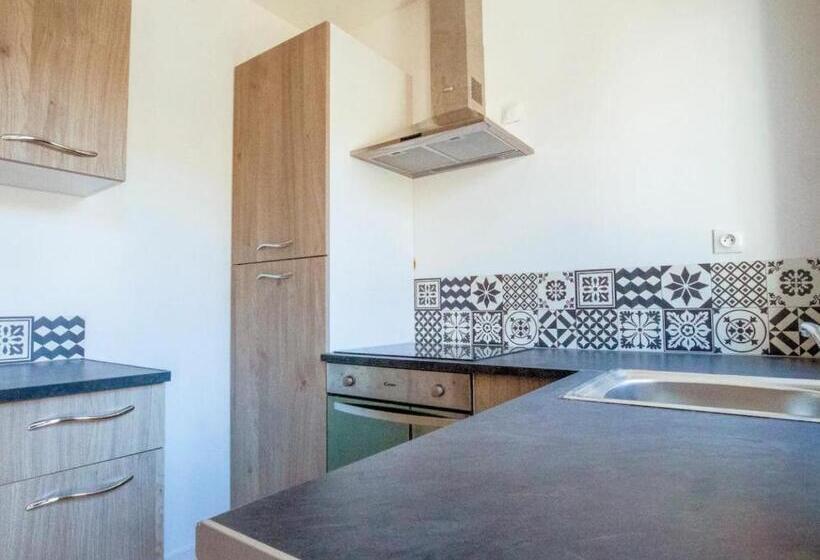 9mins De Lamalou Les Bains 30mins Avène 40m²