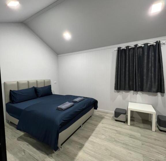 호스텔 Chics Resort ชิคส์รีสอร์ท