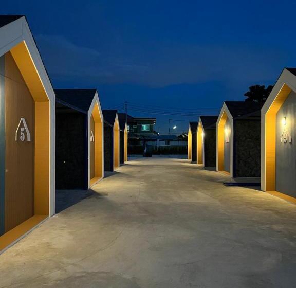 호스텔 Chics Resort ชิคส์รีสอร์ท