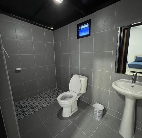 호스텔 Chics Resort ชิคส์รีสอร์ท