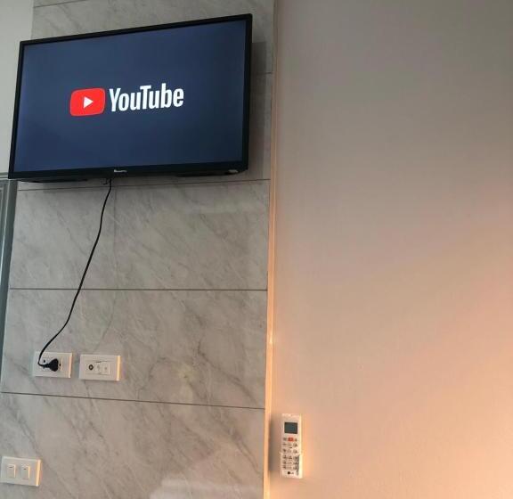 호스텔 Chics Resort ชิคส์รีสอร์ท