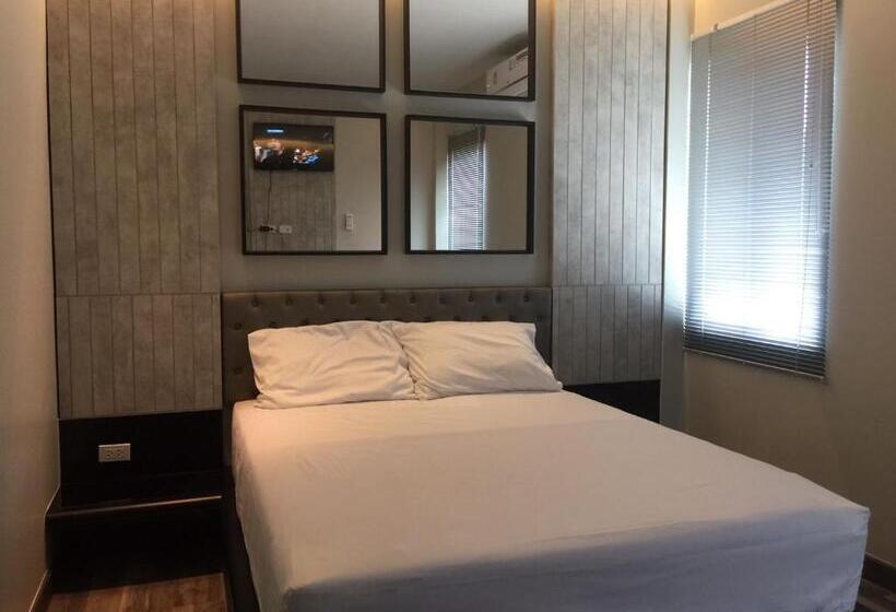 هاستل Chics Resort ชิคส์รีสอร์ท