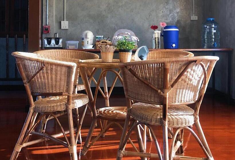 فندق صغير Momento House