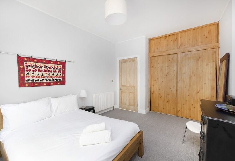 Joivy Charming 1 Bed Ap Near Leith Links With Patio