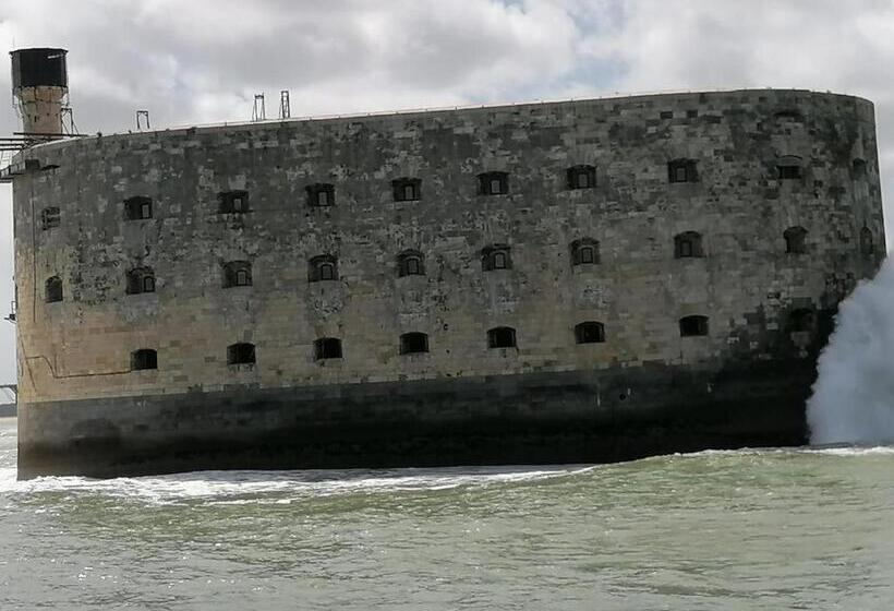 Bed and Breakfast Au Coeur Du Marais