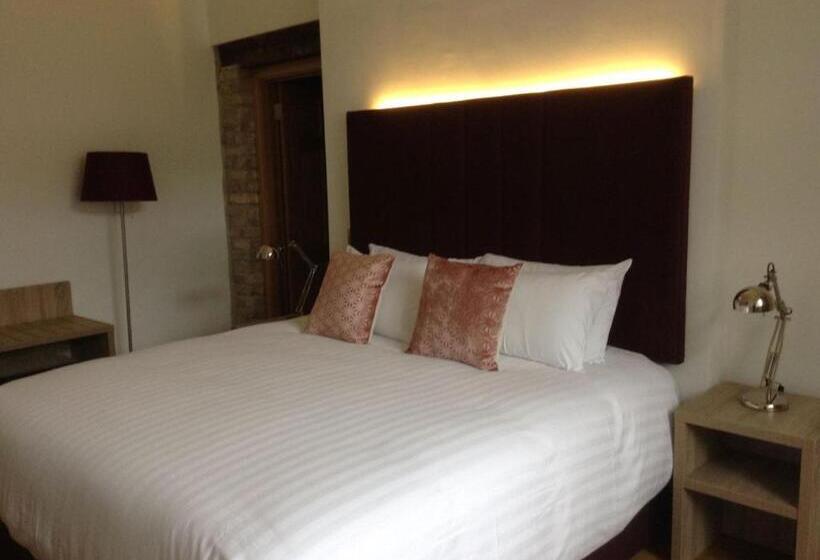 צימר Markree Courtyard