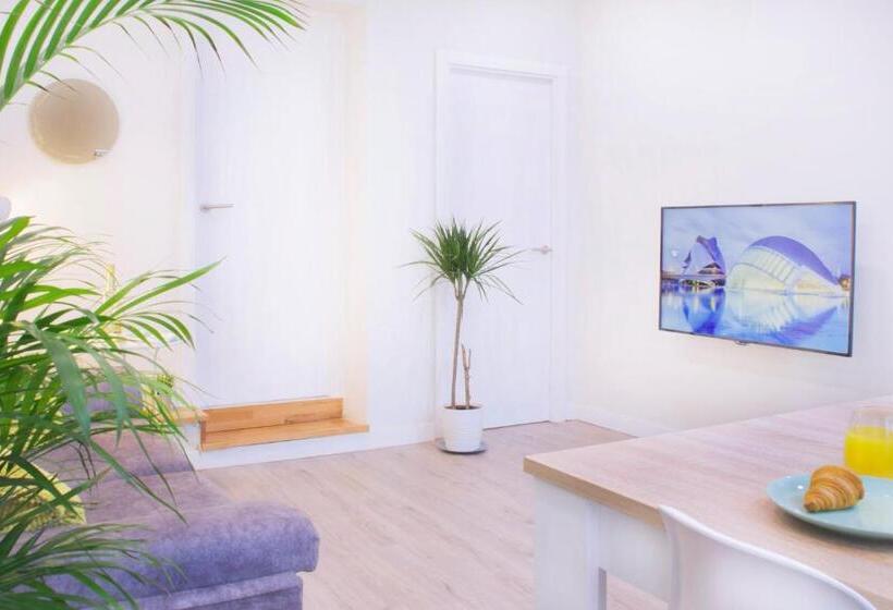 Cabanyal Luxury Malvarrosa Beach