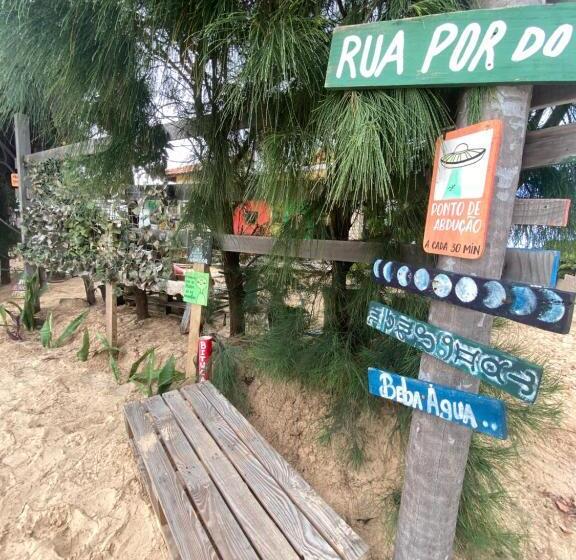 هاستل Canoa Roots Camping