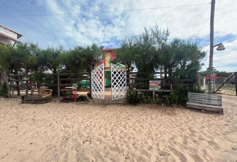 هاستل Canoa Roots Camping