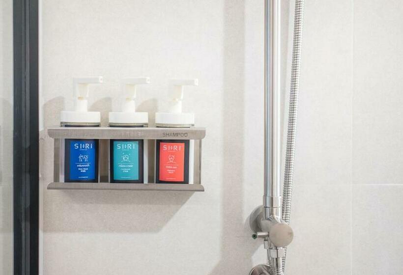 ホテル Siri Regent