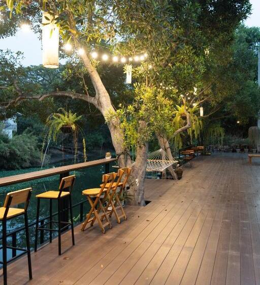 فندق Banmai87 Guest House บ้านไม้87 เกสต์เฮ้าส์