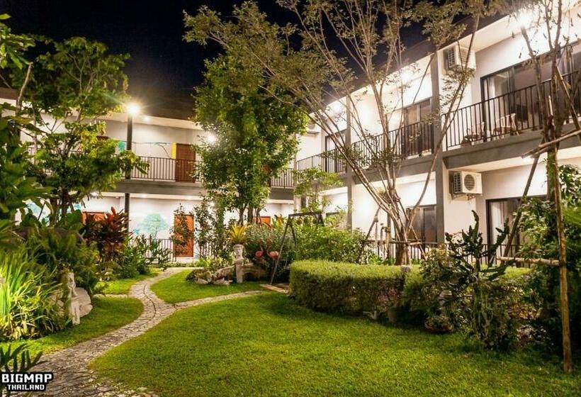 Отель Jingle Jungle Resort Khaoyai