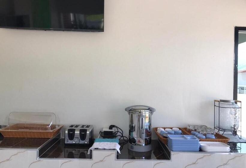 호텔 Park Villa Chaiyaphume