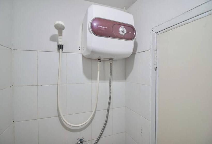 فندق Room Rendi @ Apt Dramaga Tower