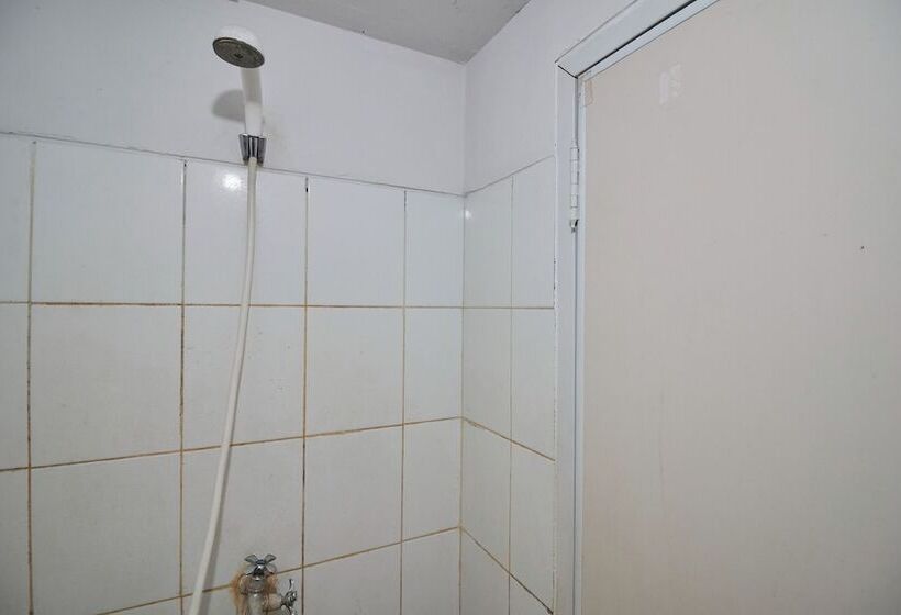 فندق Room Rendi @ Apt Dramaga Tower