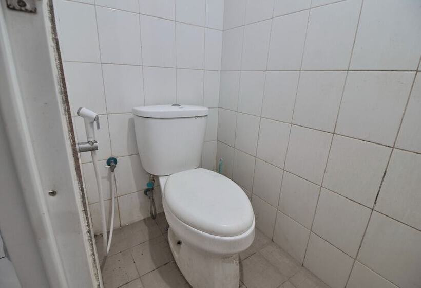 فندق Room Rendi @ Apt Dramaga Tower