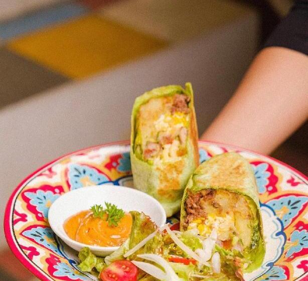 בית מלון כפרי Sriyana Uluwatu