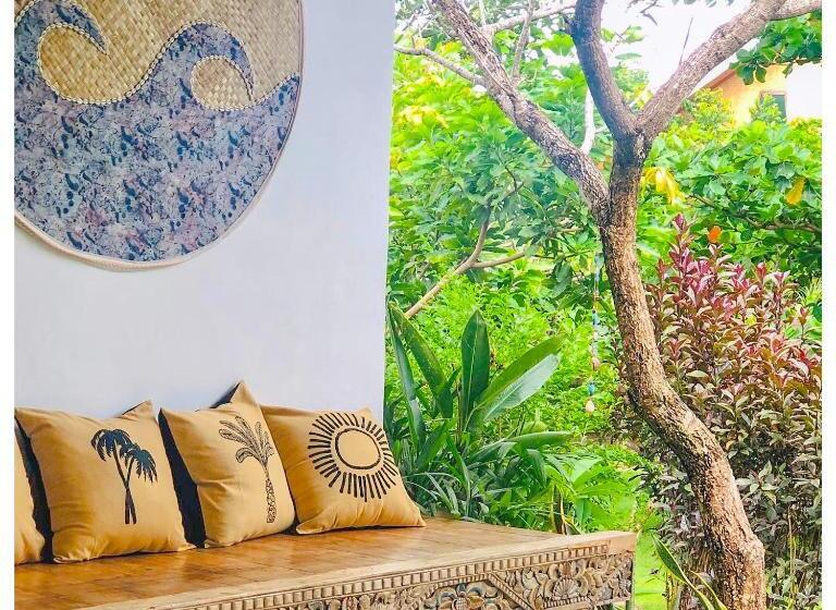 בית מלון כפרי Sriyana Uluwatu