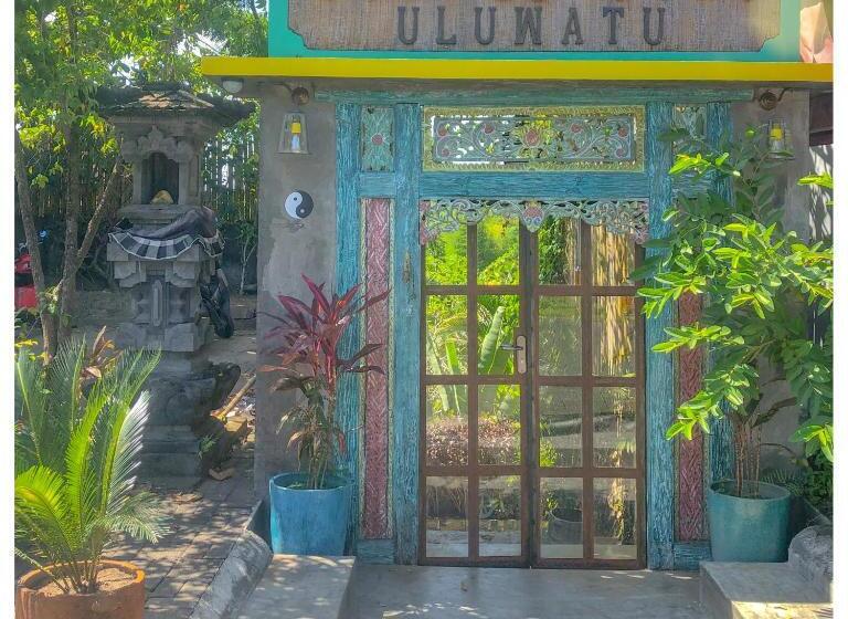 בית מלון כפרי Sriyana Uluwatu