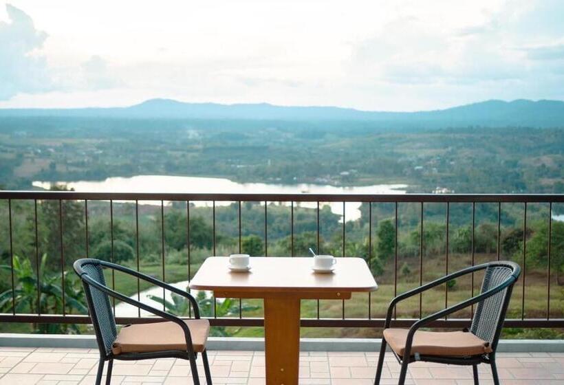 בית מלון כפרי The Private 2 @ Khao Kho