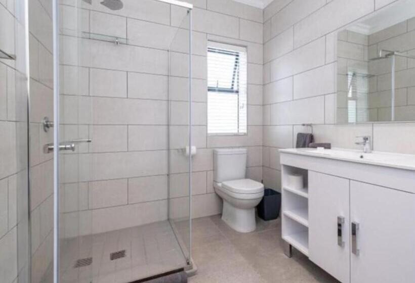 Ocean Pearl Accommodation