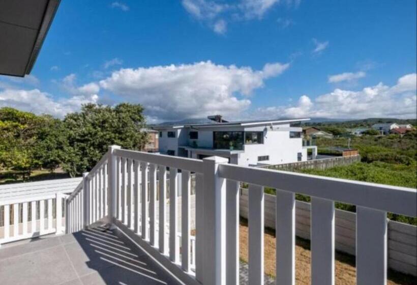 Ocean Pearl Accommodation