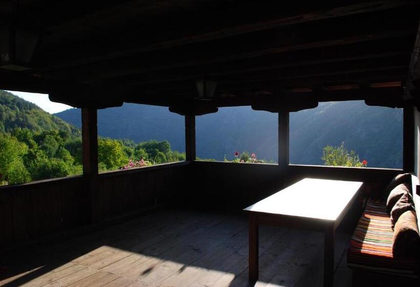 Пансион къща за гости кануш войвода