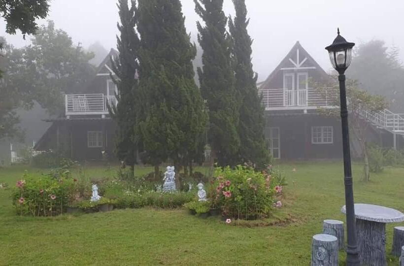 Panzió ไอหมอก ชาเล่ต์