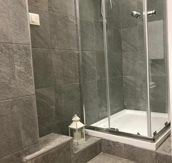 پانسیون Affittacamere Home&stazione Bologna