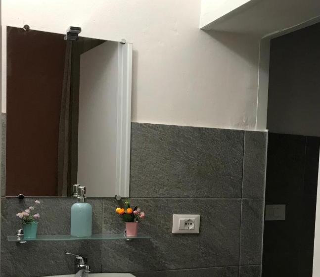 پانسیون Affittacamere Home&stazione Bologna