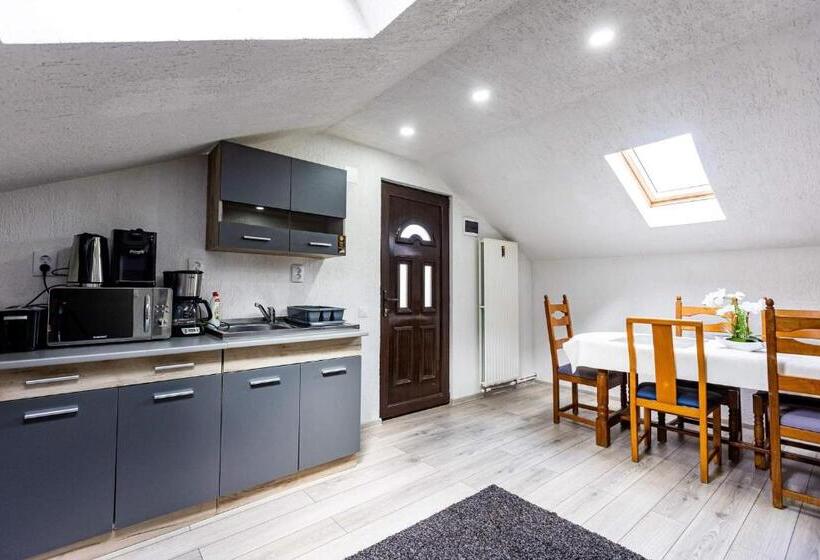 פנסיון Casa Andy