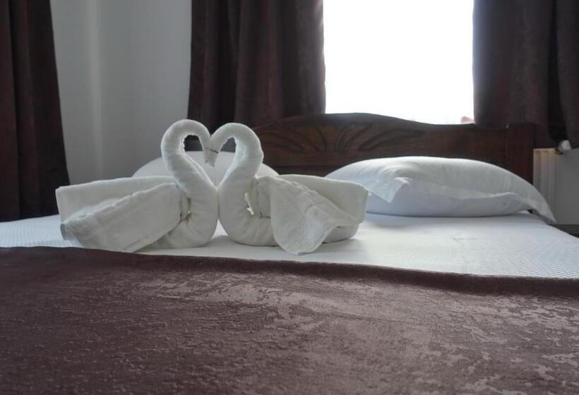 بنسيون Casa Daiana