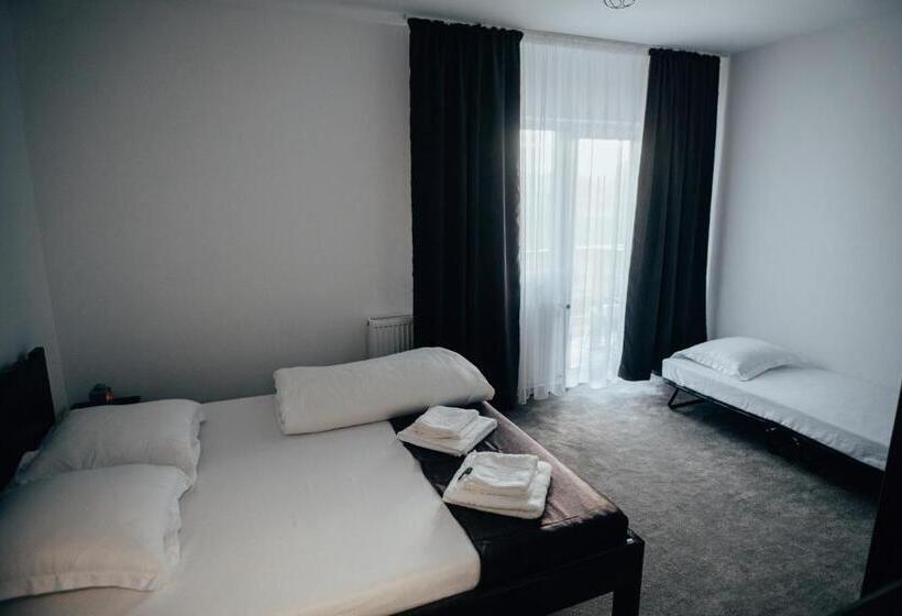 بنسيون Casa Daiana