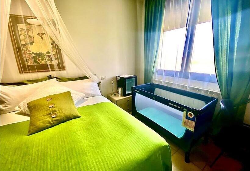 פנסיון Garden Of Venice